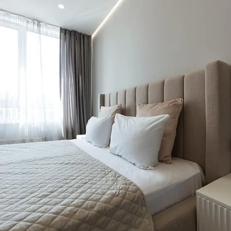 Hotel apartamentowy Nyvky Like - файна таун - 80 Kijów