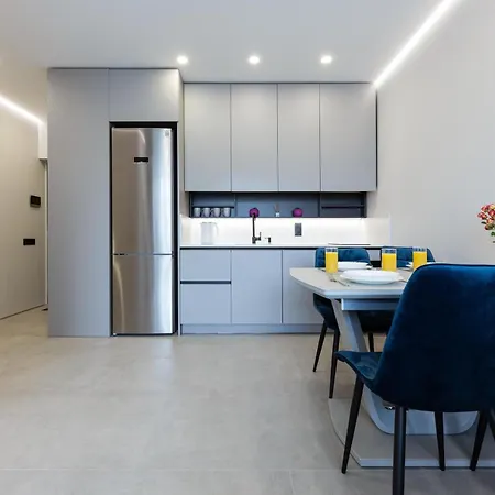 Nyvky Like - файна таун - 80 Hotel apartamentowy